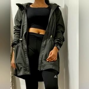 Old Navy Active rain jacket